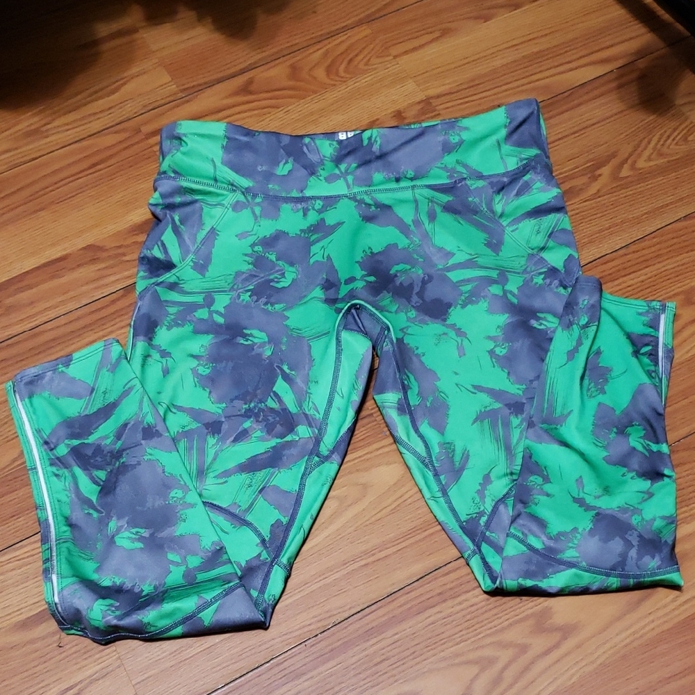 JOY‎ LAB Green and Gray Camouflage Camo Side Reflector Running Leggings